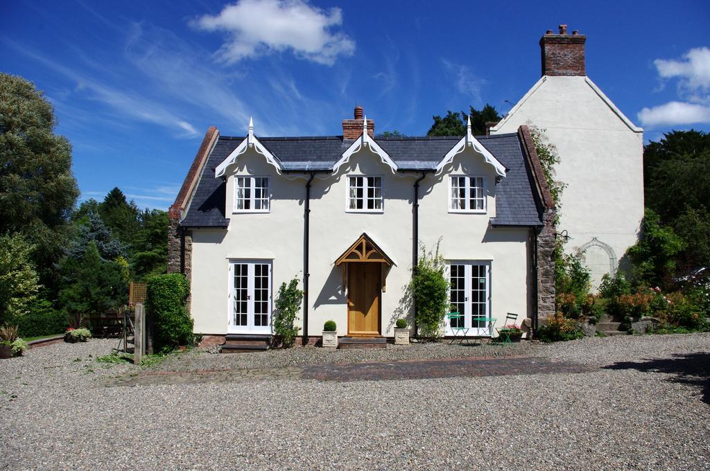 Red House Cottage B&B Welshpool Exterior photo